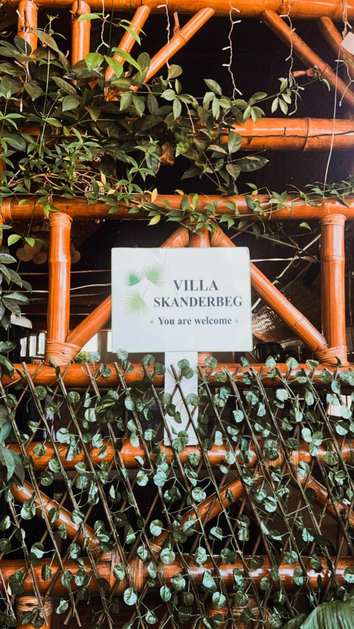 Villa Skanderbeg Guest House Puerto Princesa Luaran gambar
