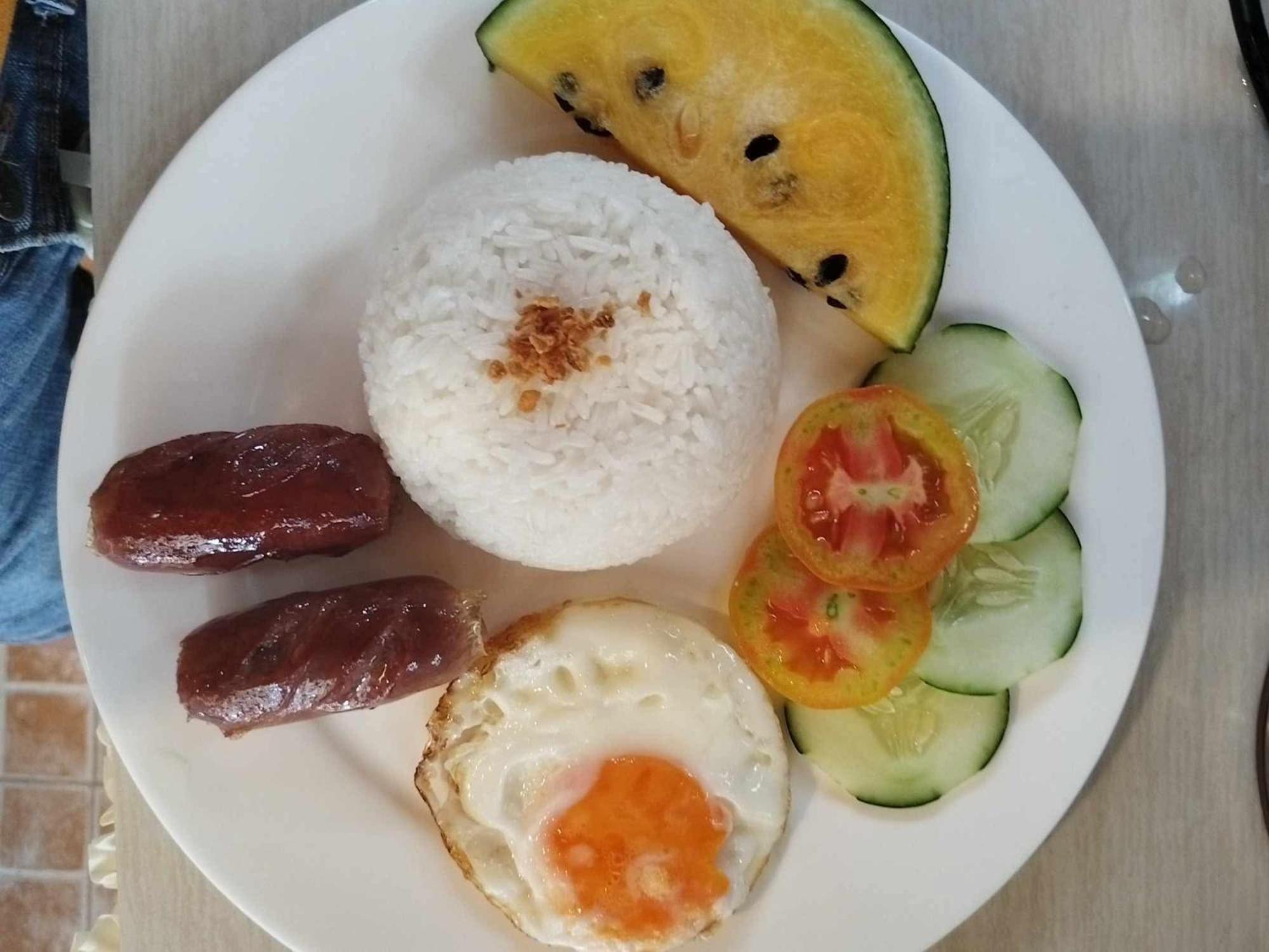 Villa Skanderbeg Guest House Puerto Princesa Luaran gambar
